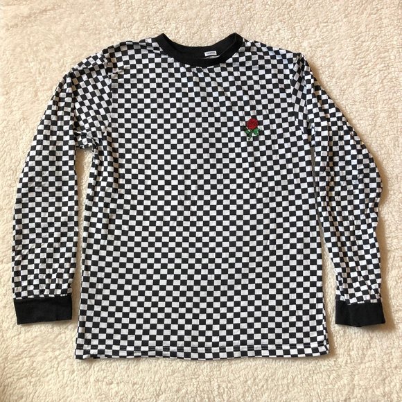 🌴3 for $20🌴 Checkerboard Long Sleeve Top - Picture 2 of 11